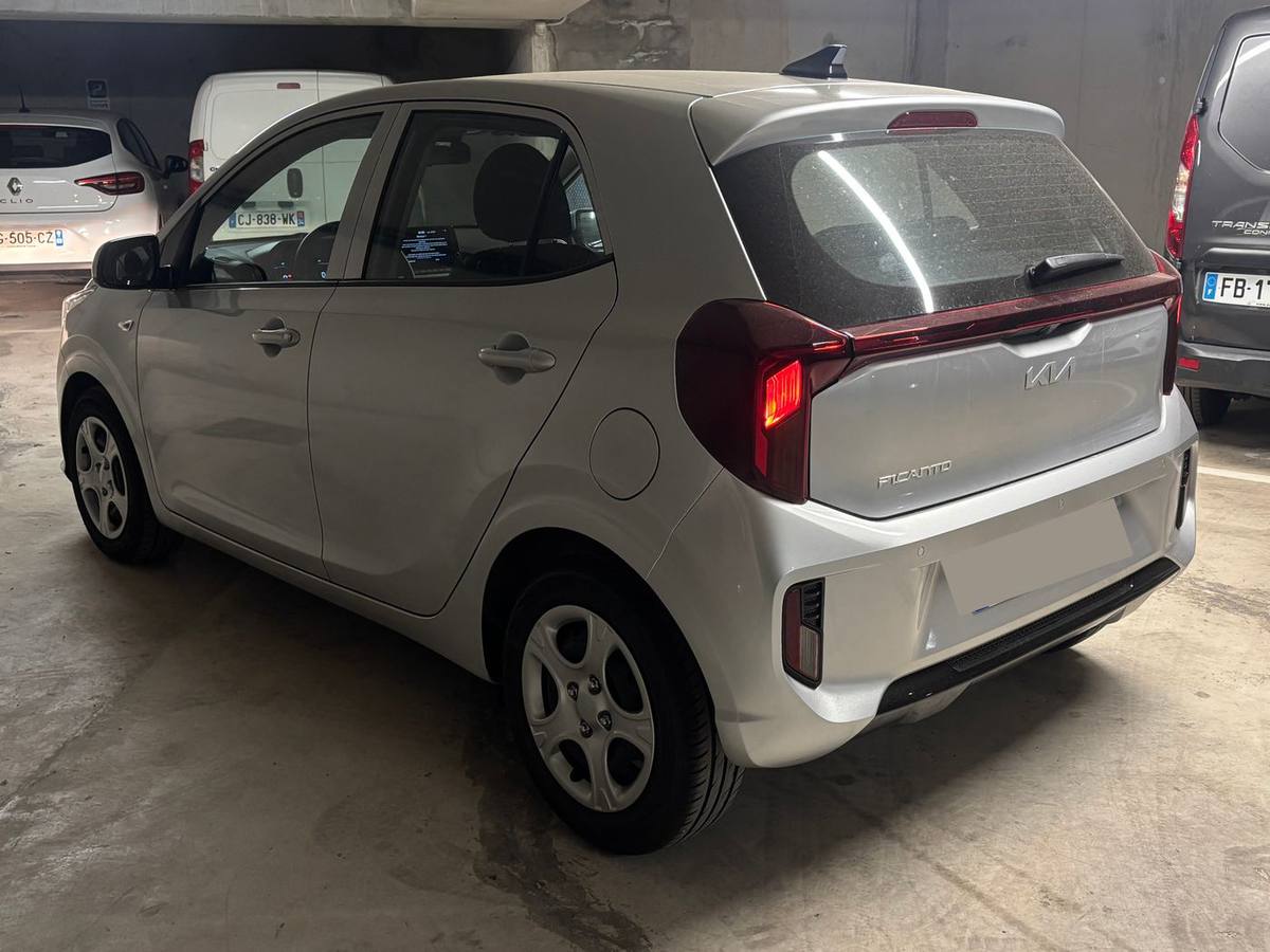 Kia Picanto — photo 4