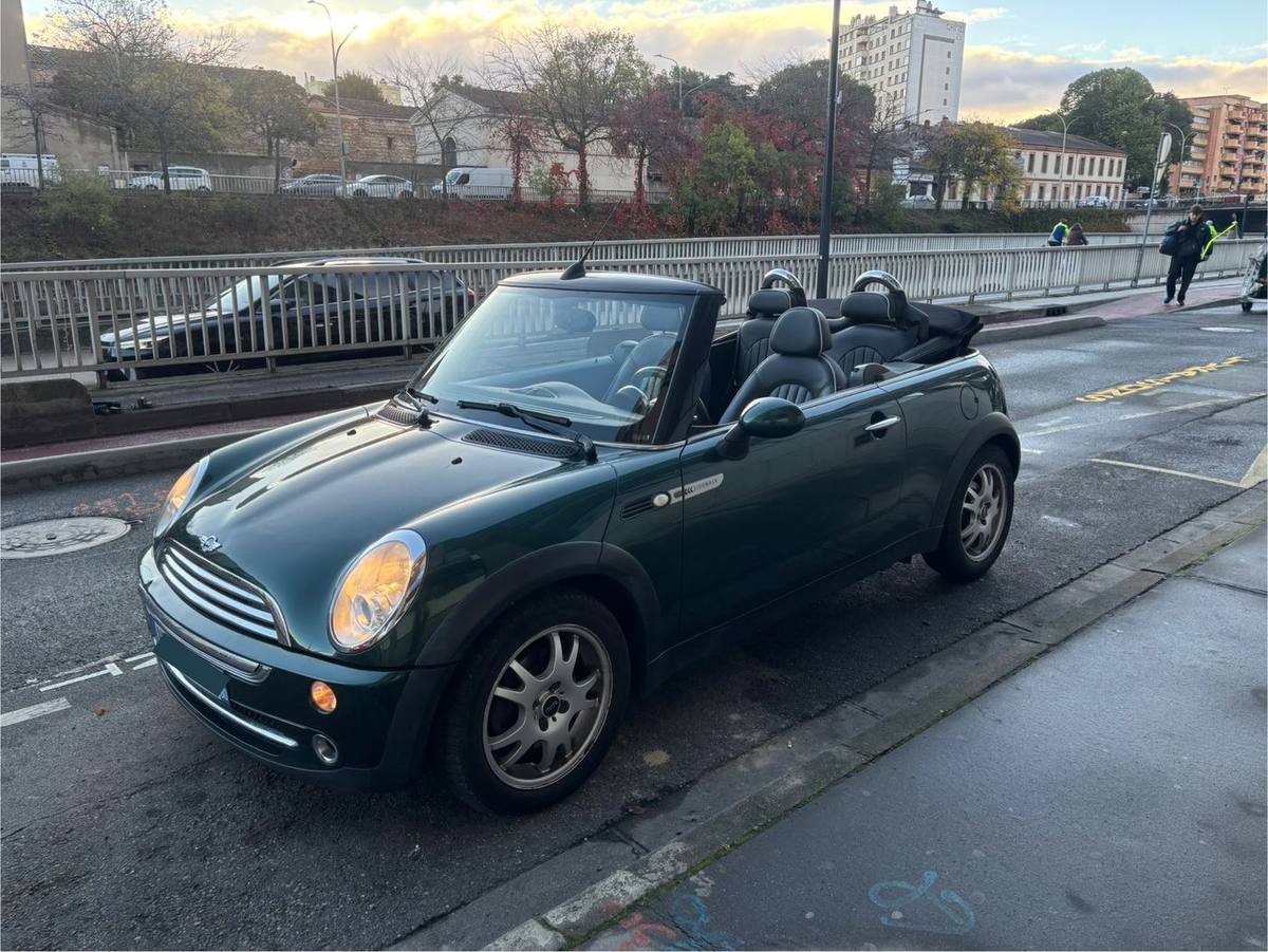 Mini Cooper Cabriolet — photo 5